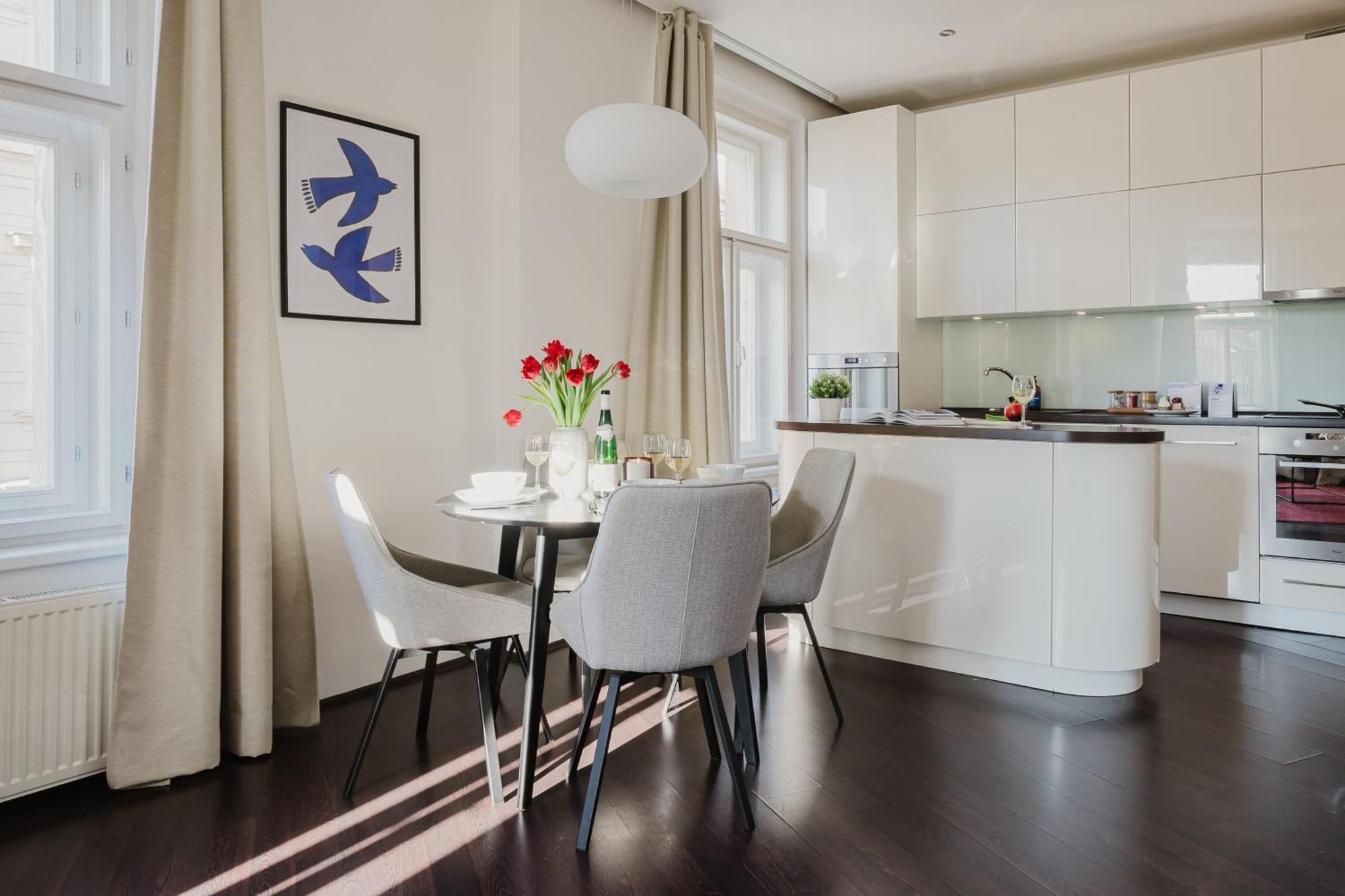Apartamento Days - Stylish - Netflix - Hip District